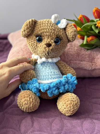 Misia w niebieskiej sukience_5