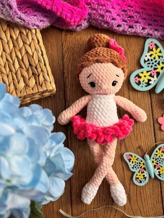 Lalka baletnica w różowej spódniczce_1